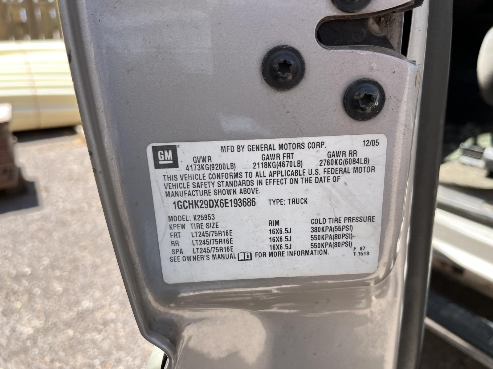 ./imagenes/INVOICE/2019/18036/CHEVROLET SILVERADO 2500HD (15).JPG